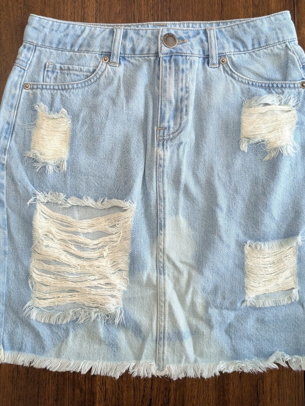Life In Progress Women's Distressed Blue Jean Mini Skirt Sz X-Small NWOT